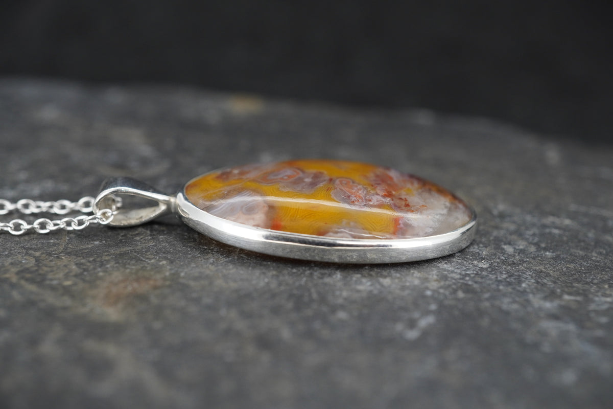 Burn Anne Agate Sterling Silver Oval Celtic Pendant