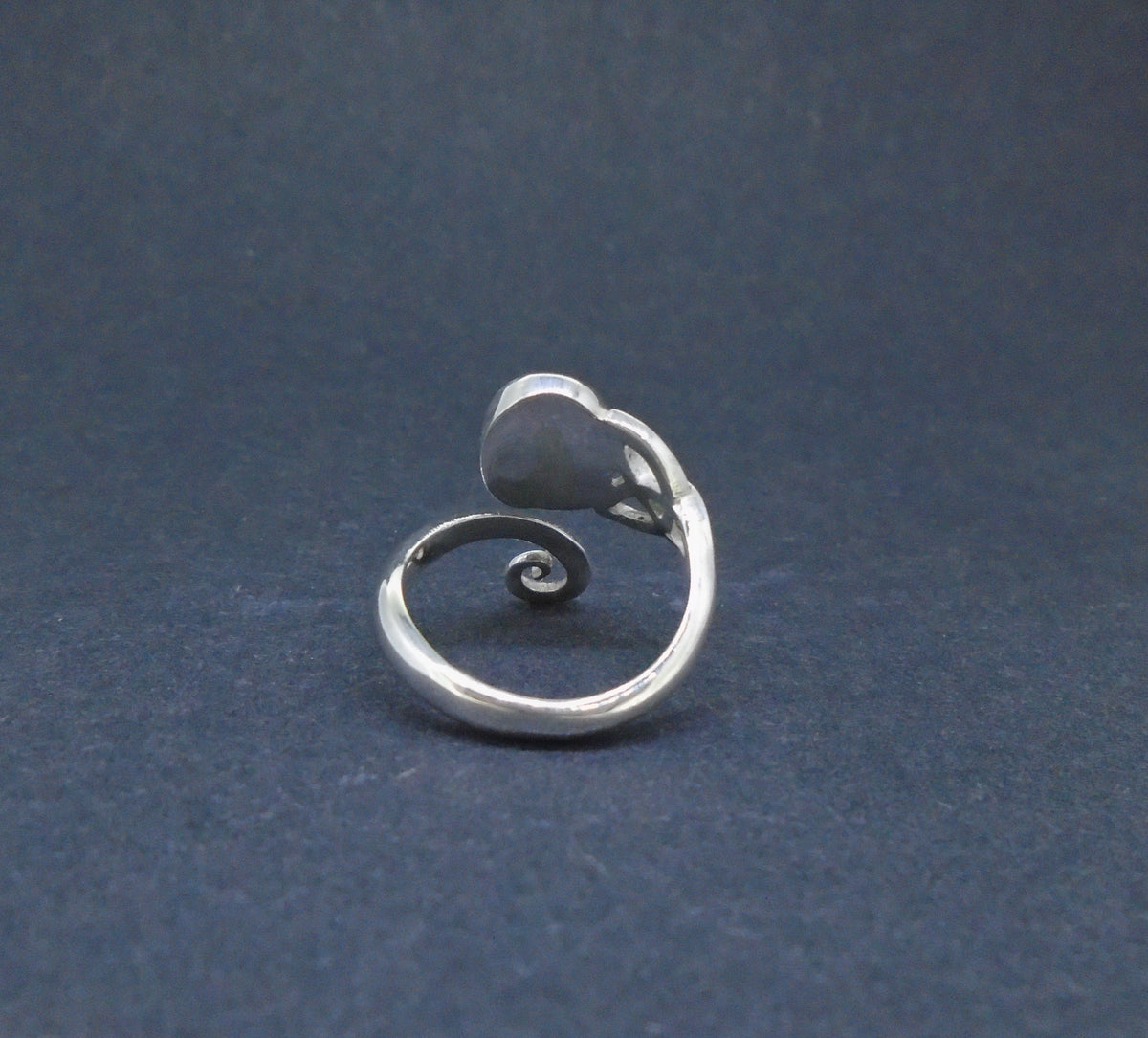 Welo Opal Sterling Silver Celtic Ring
