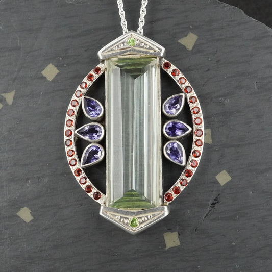 Edinburgh Sea Glass Sterling Silver Faceted Pendant with Peridot and Garnet
