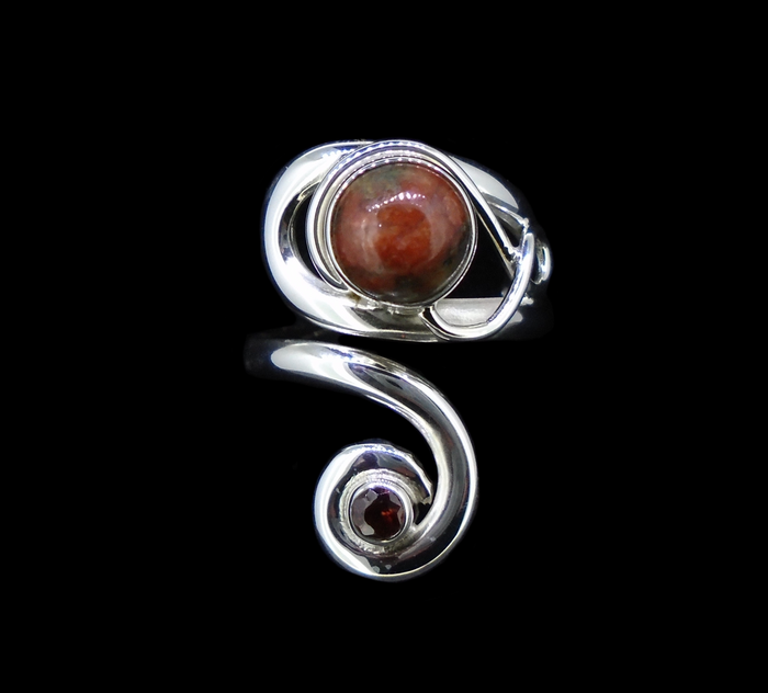 Lewisian & Garnet Celtic Twist Sterling Silver Ring