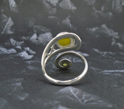 Highland Marble & Peridot Sterling Silver Ring