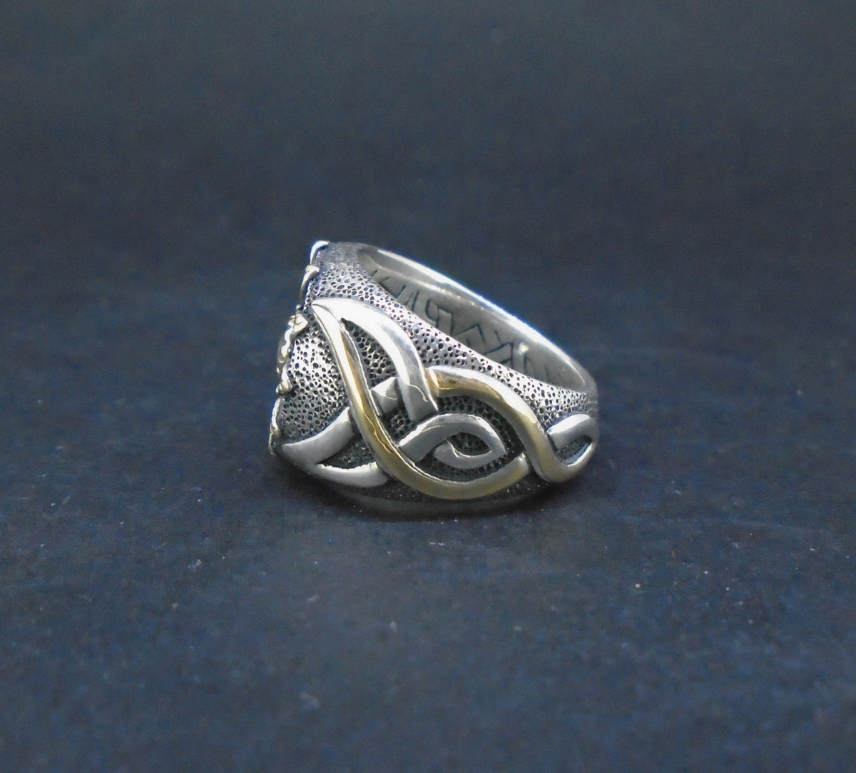 'Flùr na Beinne' Scottish Smoky Quartz Scottish Gold & Silver Ring