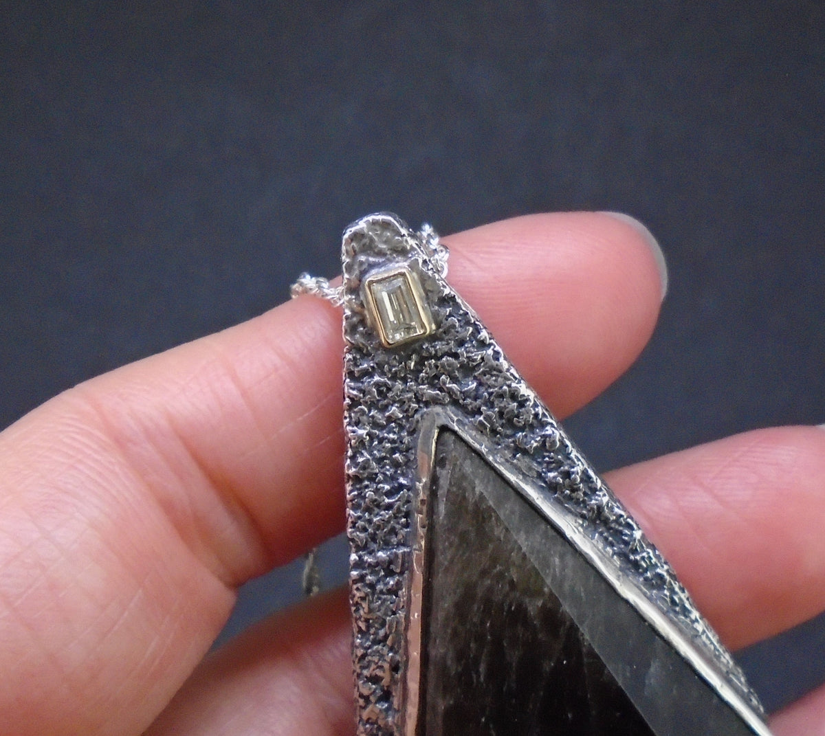 'Cridhe na Beinne' Cairngorm Quartz & Diamond Scottish Gold & Silver Pendant