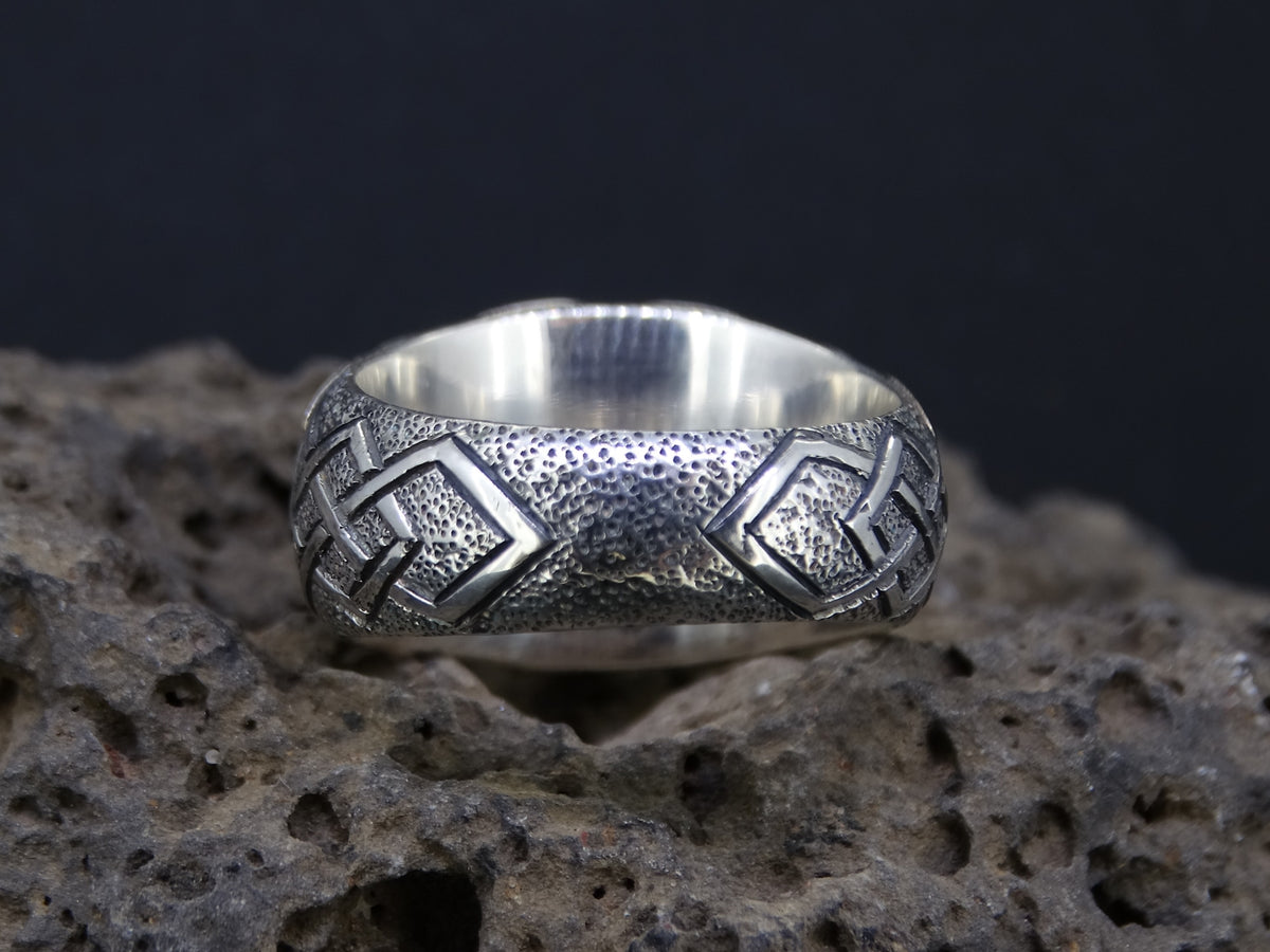 Cairngorm Quartz Scottish Gold and Silver Celtic Design Ring