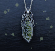 'Na Hearadh' Harris Serpentine on a Scottish Gold & Silver Pendant