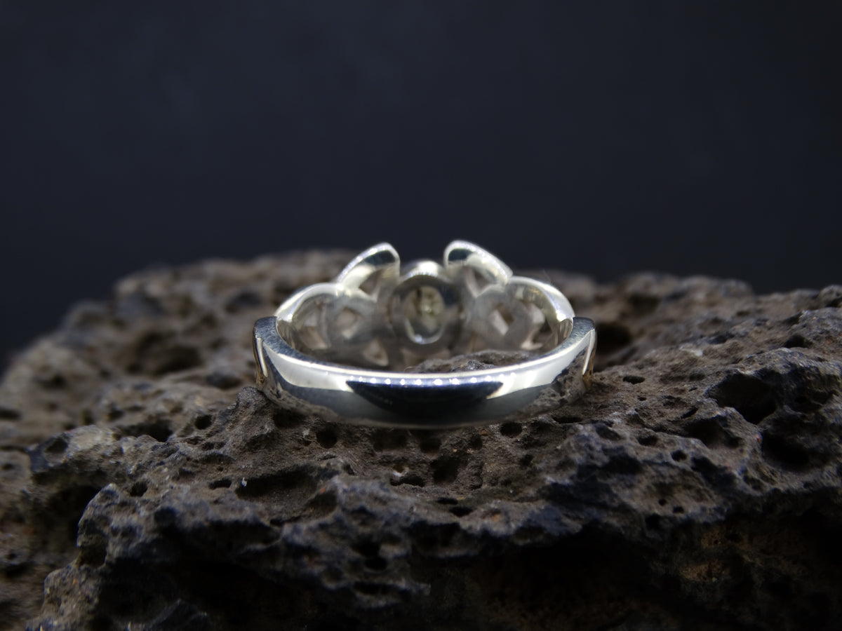 Scottish Beryl with Scottish Gold and Sterling Silver Celtic Ring