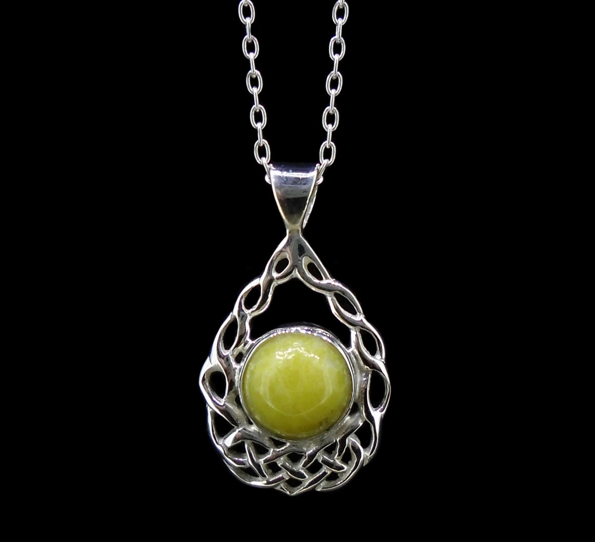 Highland Marble Celtic Cradle Sterling Silver Pendant