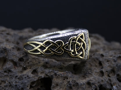 Scottish Ardownie Amethyst with Scottish Gold and Sterling Silver Ring