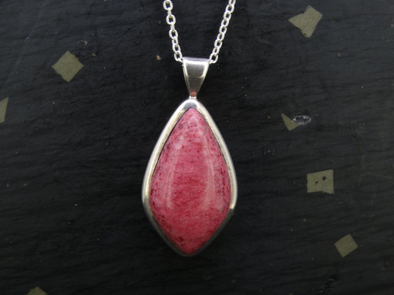 Thulite