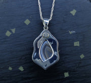 'Fehu' Ardownie Agate, on a Scottish Gold & Silver Pendant