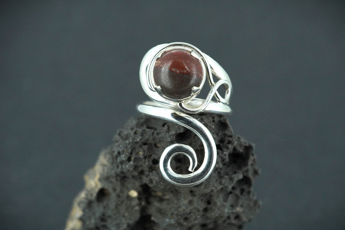 Arthur's Seat Jasper Sterling Silver Spiral Ring