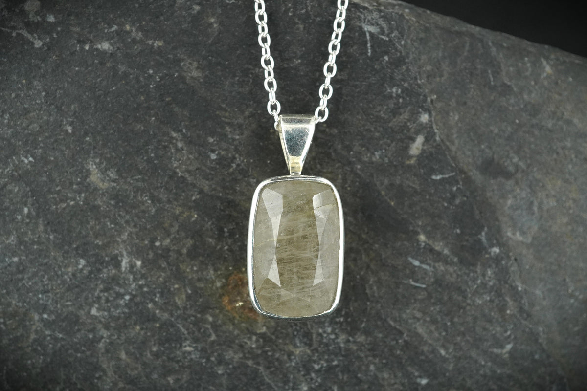 Cairngorm Quartz Sterling Silver Pendant