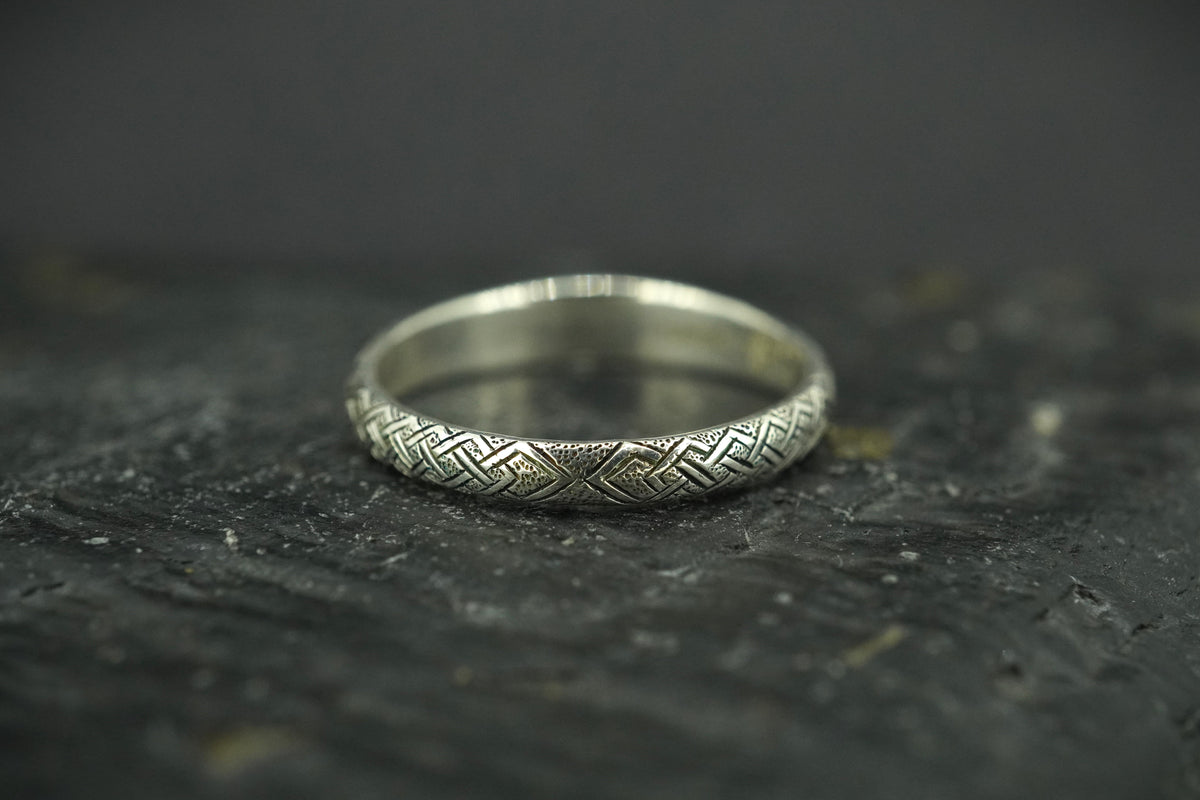 Scottish Sapphire with Sterling Silver Hand Carved Celtic Ring