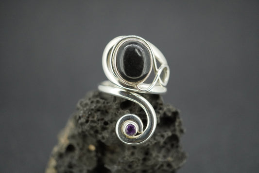 Edinburgh Castle Rock and Amethyst Sterling Silver Swirl Ring
