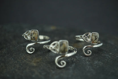 Edinburgh Cobblestone Sterling Silver Trinity Ring