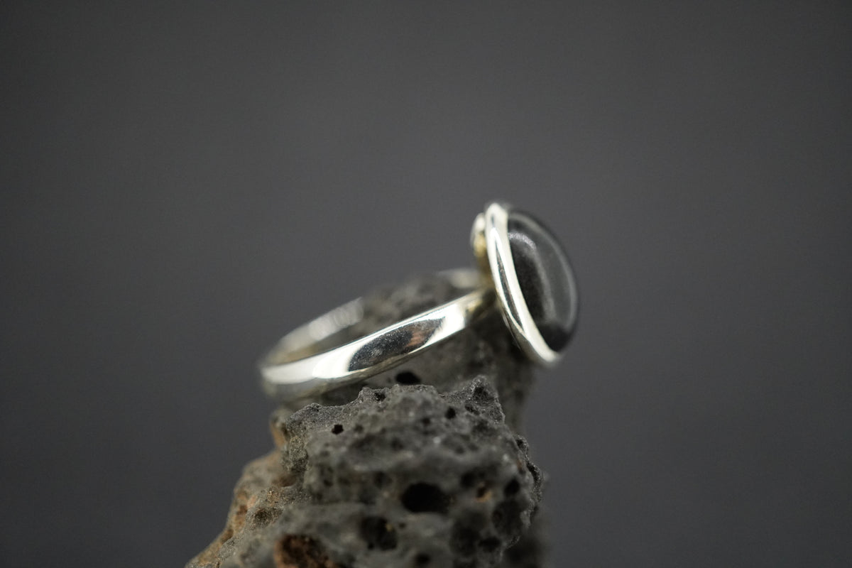 Edinburgh Castle Rock Sterling Silver Solitaire Ring