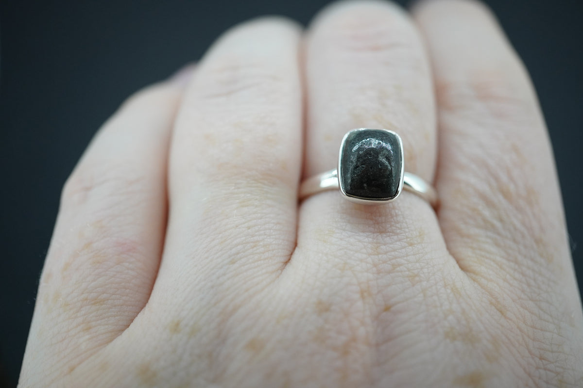 Edinburgh Cobblestone Rectangular Ring