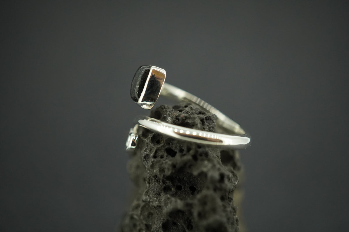 Edinburgh Cobblestone Trinity Black Ring
