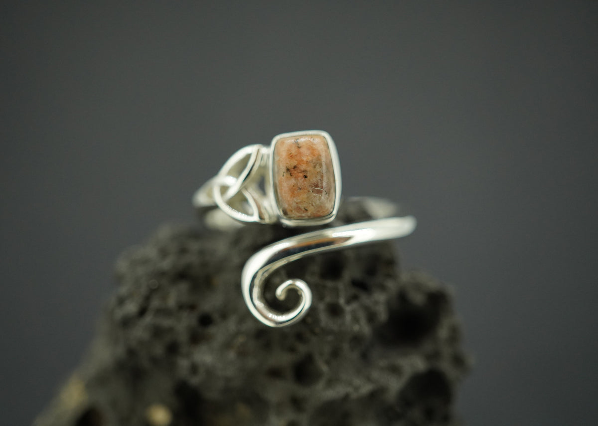 Edinburgh Cobblestone Trinity Pink Ring