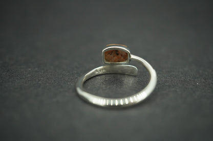 Edinburgh Cobblestone Pink Wire Ring