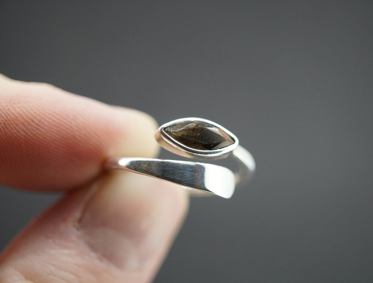 Cairngorm Quartz Sterling Silver Wire Marquise Ring