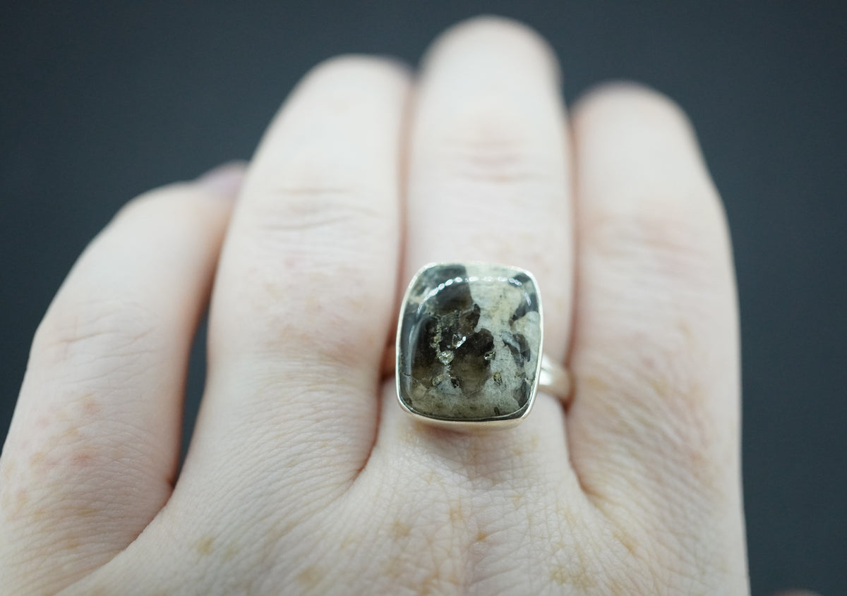 Cairngorm Quartz Sterling Silver Oblong Ring