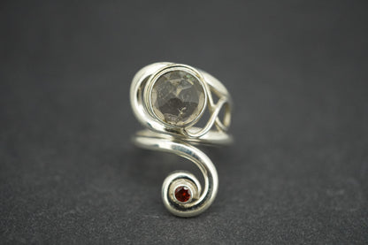Cairngorm Quartz & Garnet Sterling Silver Swirl Ring
