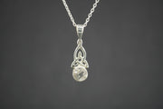 Kingdom 'Diamond' Sterling Silver Celtic Round Pendant