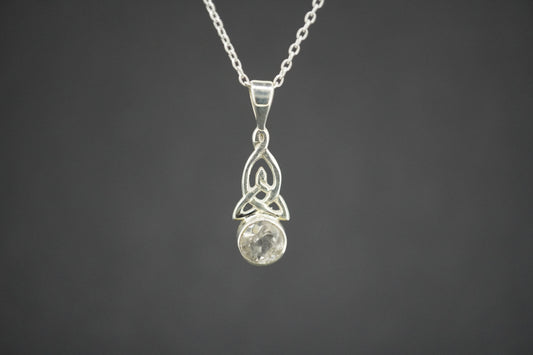 Kingdom 'Diamond' Sterling Silver Celtic Round Pendant