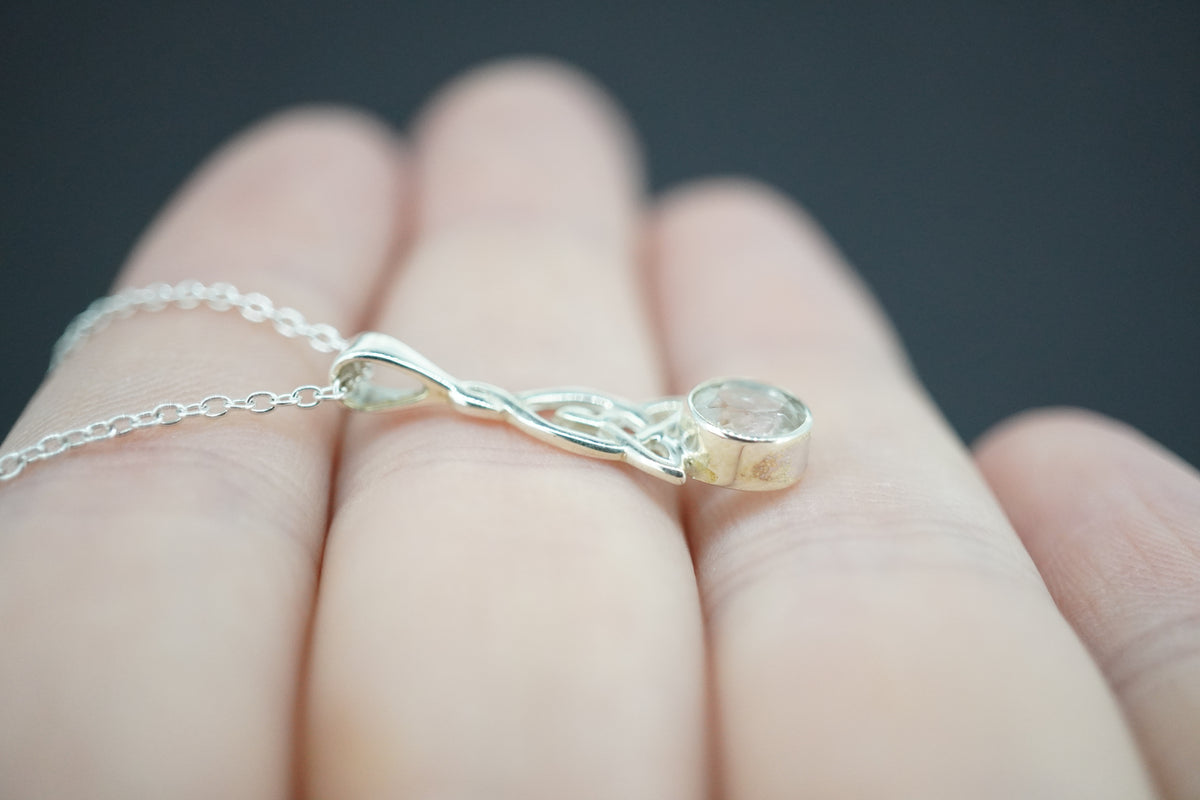 Kingdom 'Diamond' Sterling Silver Celtic Round Pendant