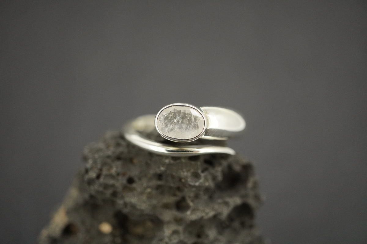 Kingdom 'Diamond' Sterling Silver Snake Oval Ring