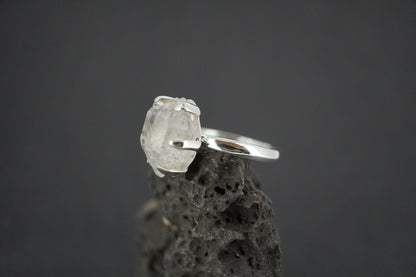 Kingdom 'Diamond' Sterling Silver Oval Rough Rock Ring