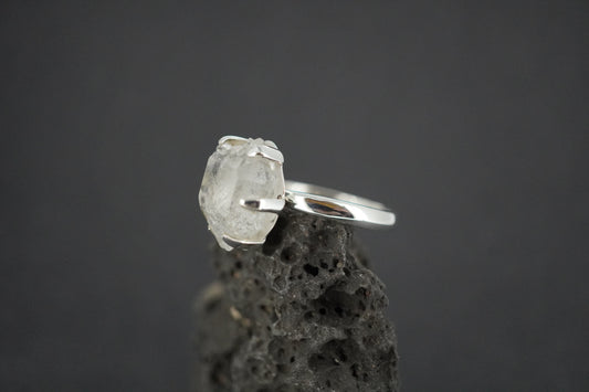 Kingdom 'Diamond' Sterling Silver Oval Rough Rock Ring