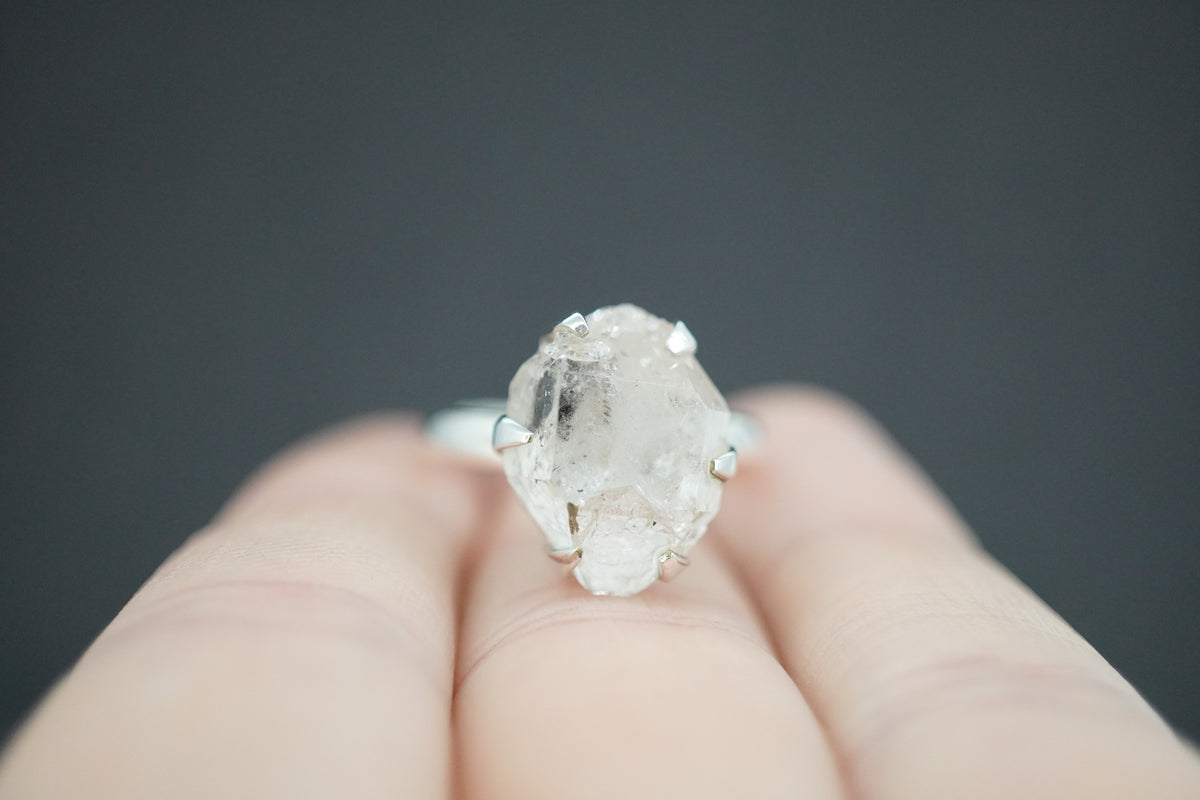Kingdom 'Diamond' Sterling Silver Oval Rough Rock Ring