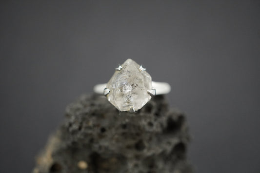 Kingdom 'Diamond' Sterling Silver Round Rough Rock Ring