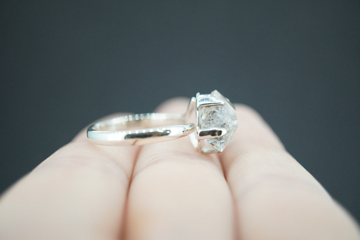 Kingdom 'Diamond' Sterling Silver Round Rough Rock Ring