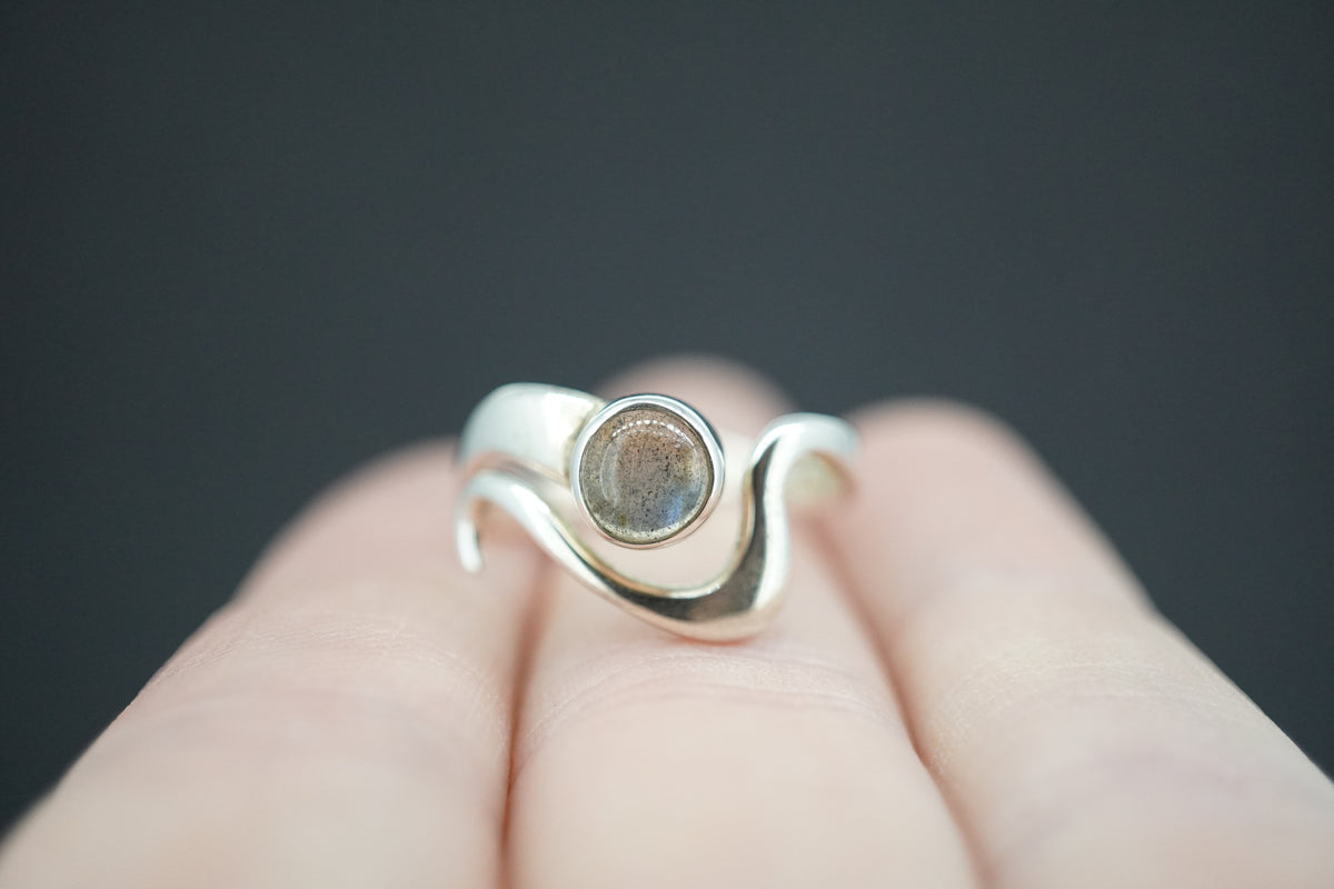 Labradorite Sterling Silver Wave Ring