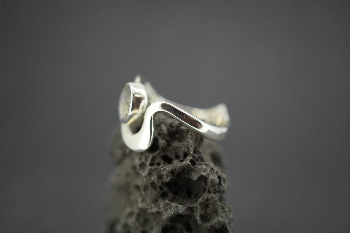 Labradorite Sterling Silver Oval Wave Ring