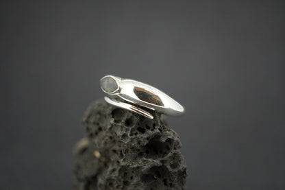 Labradorite Sterling Silver Marquise Snake Ring