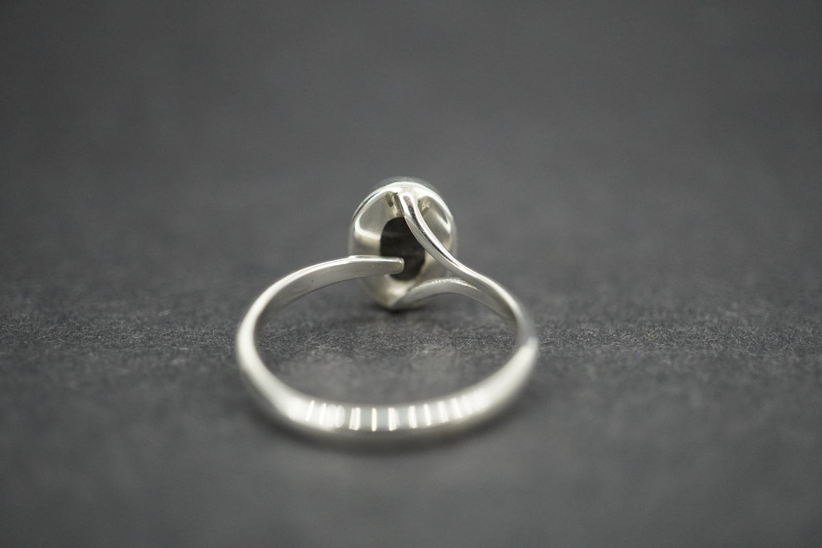 Labradorite Sterling Silver Oval Ring
