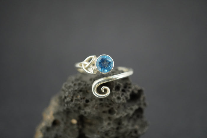 Blue Topaz Sterling Silver Trinity Round Ring