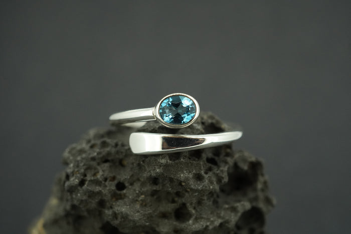Blue Topaz Sterling Silver Wire Ring