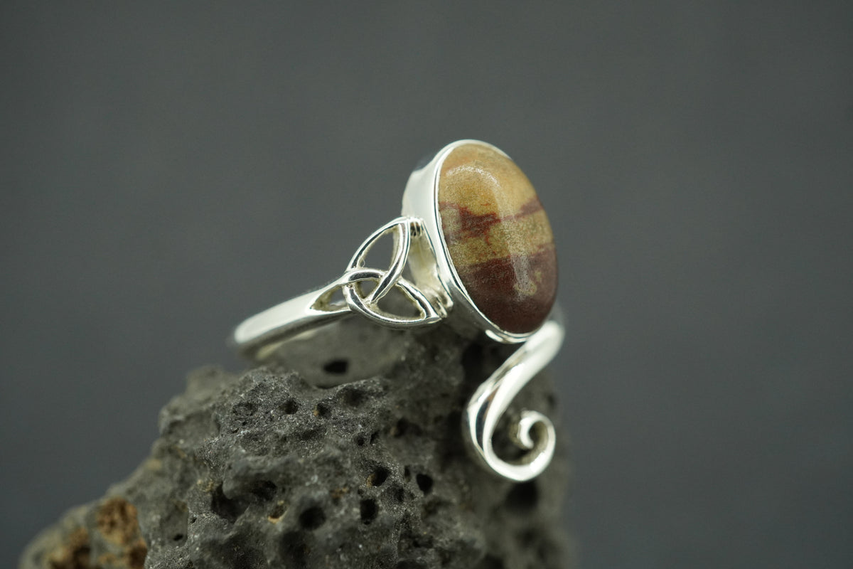Arthurs Seat Sterling Silver Oval Trinity Ring