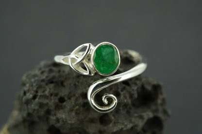 Emerald Sterling Silver Celtic Ring