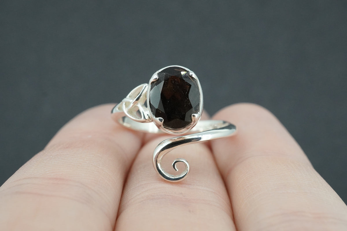 Cairngorm Quartz Sterling Silver Trinity Oval Ring