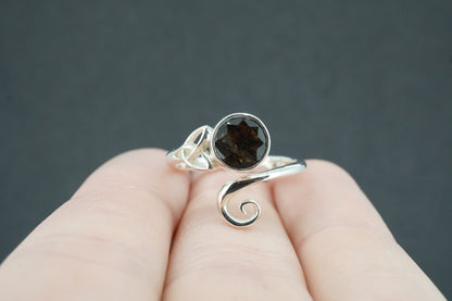 Cairngorm Quartz Sterling Silver Trnity Round Ring