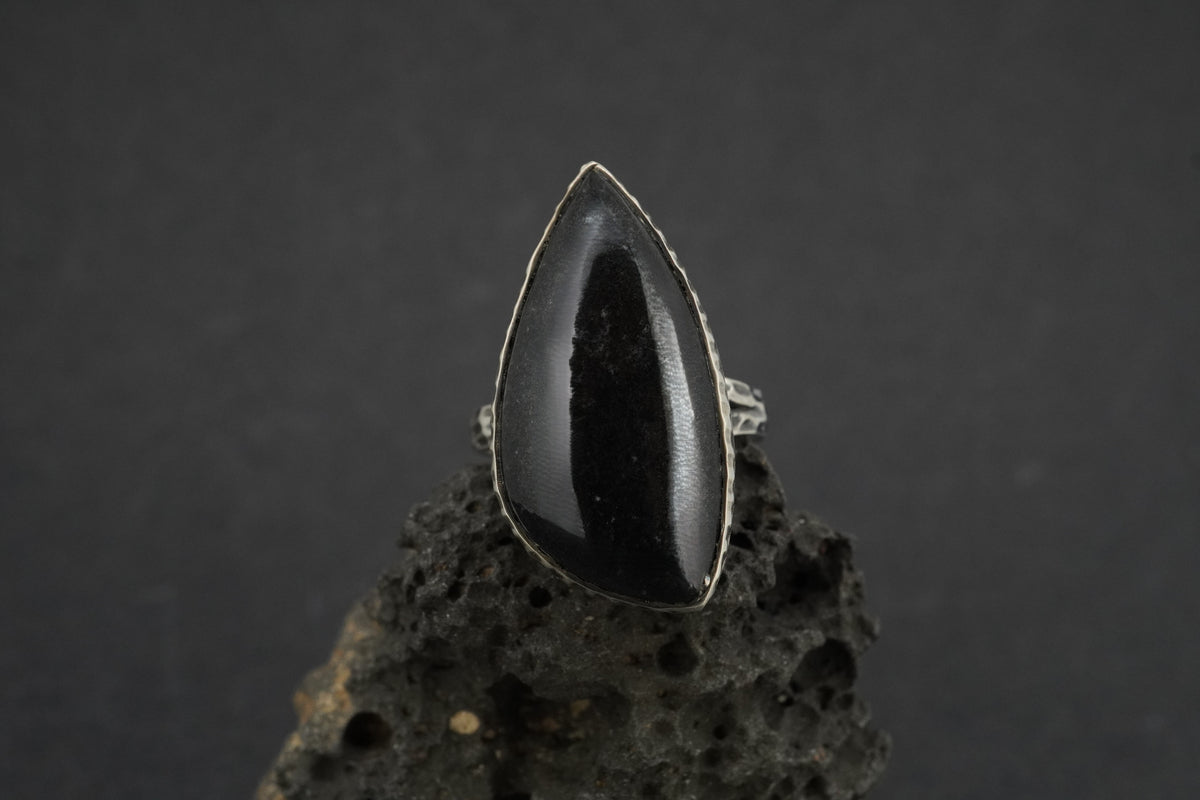 Edinburgh Castle Rock Sterling Silver Large Solitaire Ring