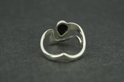 Edinburgh Castle Rock Sterling Silver Wave Ring
