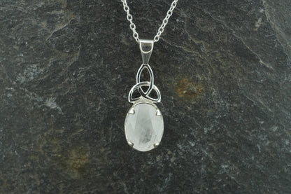 Kingdom 'Diamond' Sterling Silver Celtic Oval Pendant
