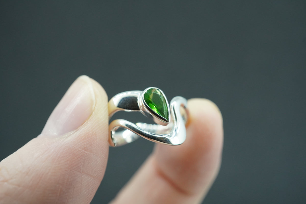 Edinburgh Sea Glass Sterling Silver Green Wave Ring
